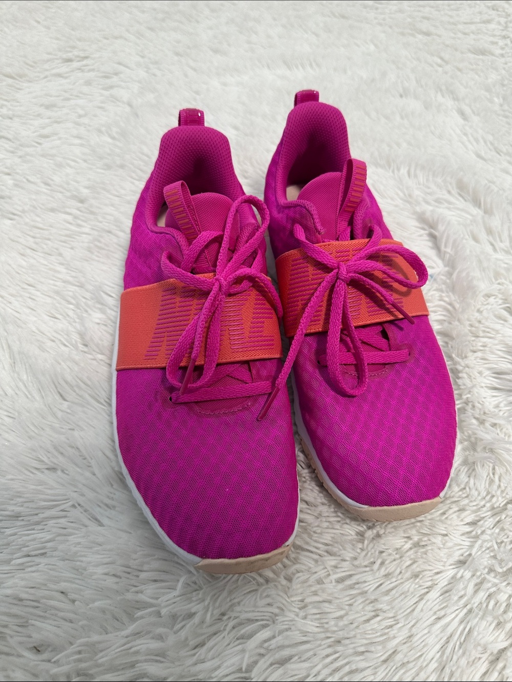 🦆 Nike In-Season TR 9 Fire Pink Sneaker